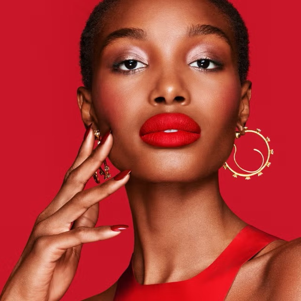MAC Cosmetics - Picture 6 of 14